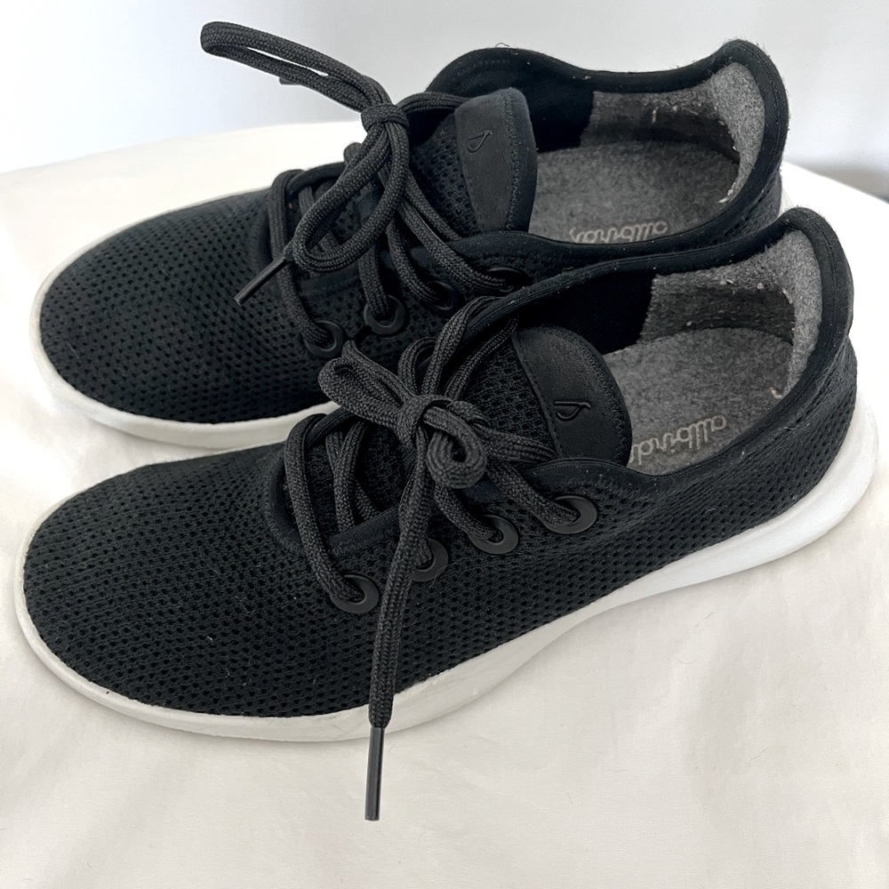 Allbirds Women’s Tree Runners Black Size 9
